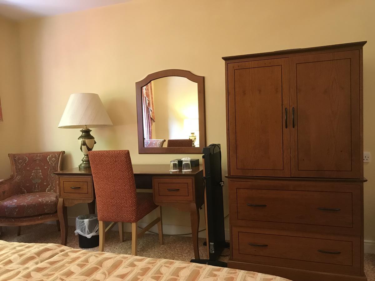 Bramble Lodge Бларни Экстерьер фото
