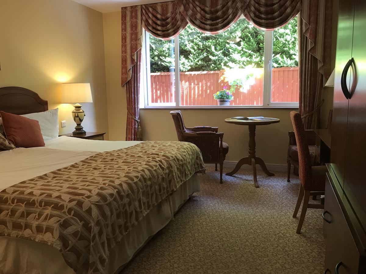 Bramble Lodge Бларни Экстерьер фото
